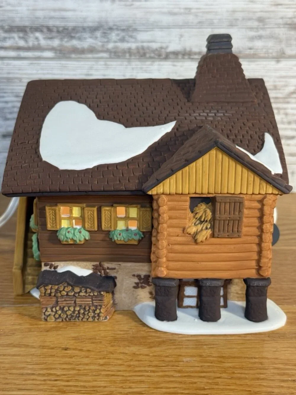 Department 56 Alpine Village KAMM HAUS Porcelain Christmas Village VERY CLEAN